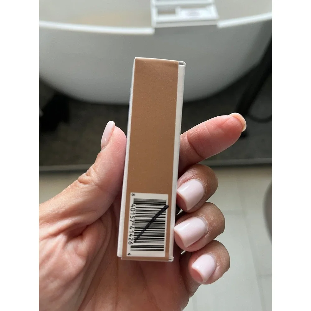 Milk Makeup Hydro Grip Gel Concealer Shade 7 Medium Tan Natural Radiant 3g 0.1oz